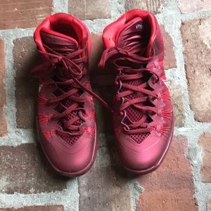 Nike hyperdunk red sz w 9